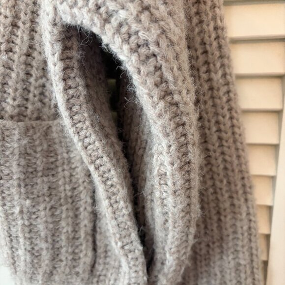 Banana Republic Factory women's Textured Pocket Cardigan sweater small grey - Picture 5 of 9